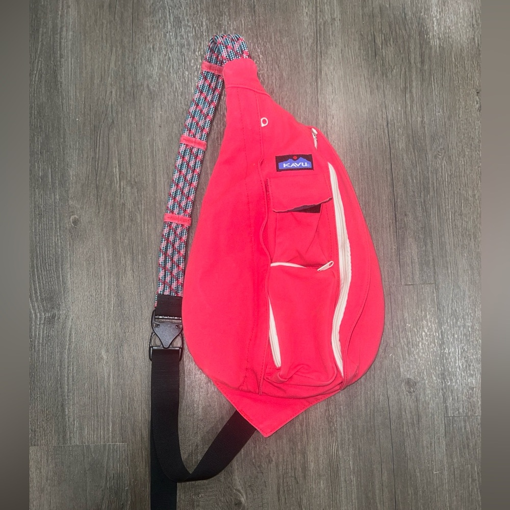 Kavu Vibrant Coral Belt Bag